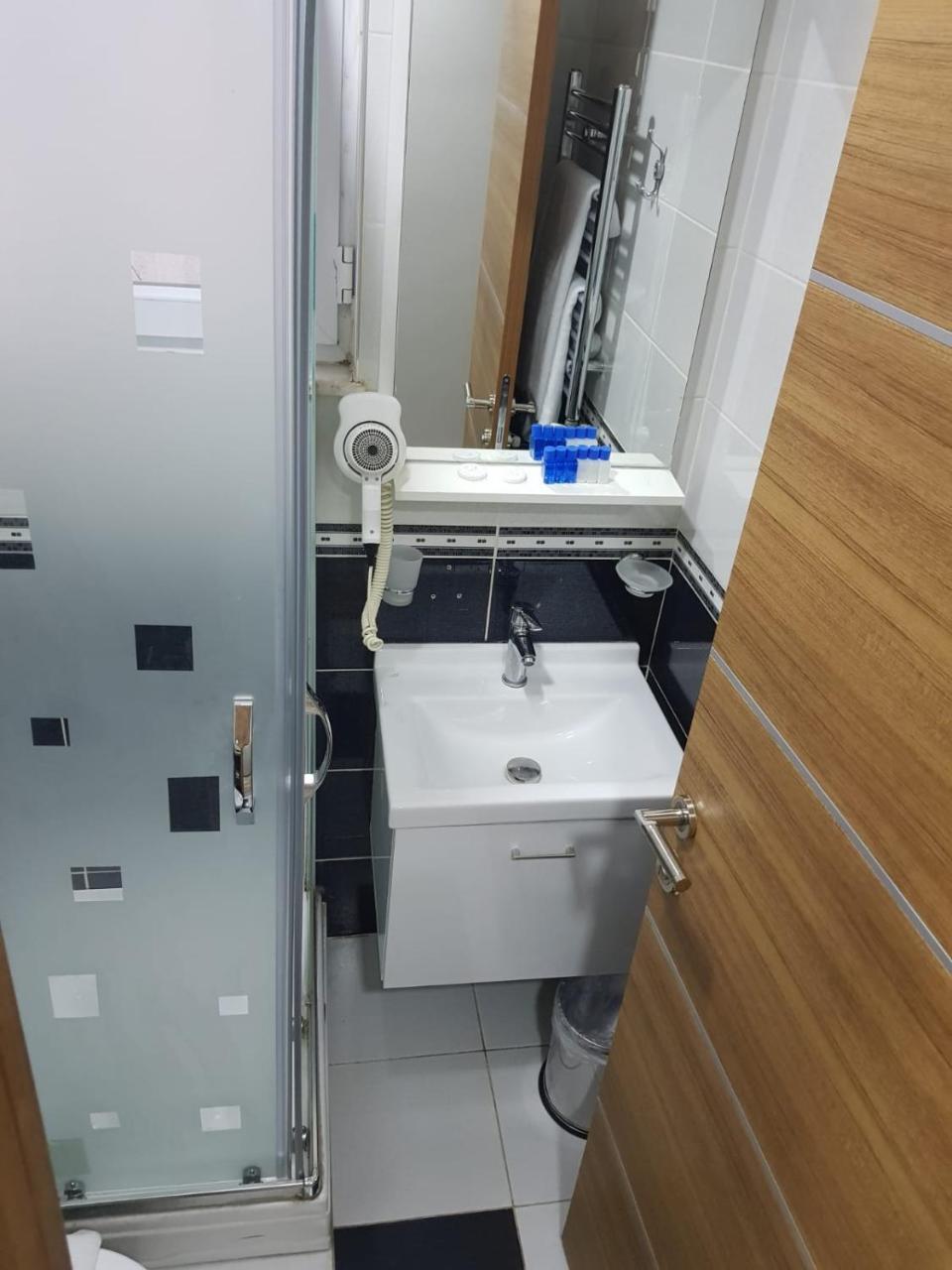 Eyfel Hotel Istanbul Eksteriør billede